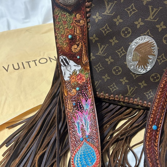 Louis Vuitton Musette Monogram with fringe - Picture 3 of 11